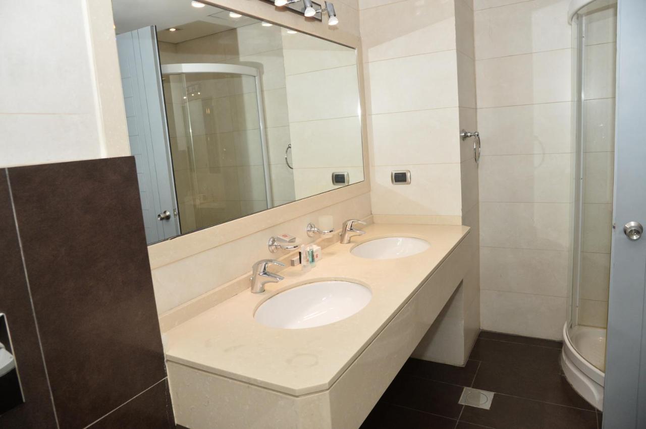 Hotel Ny 4*